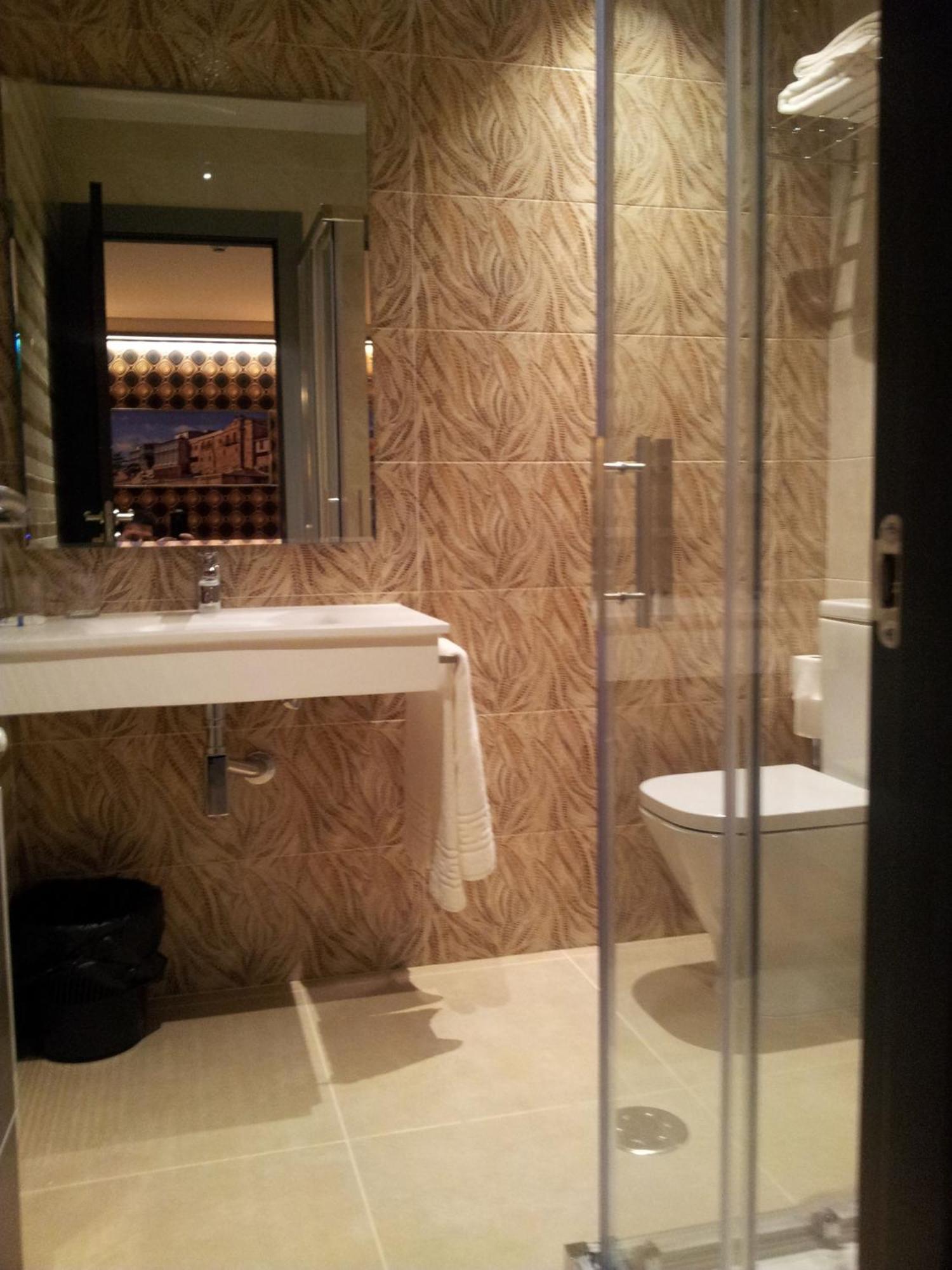 Chambre Double ou Lits Jumeaux