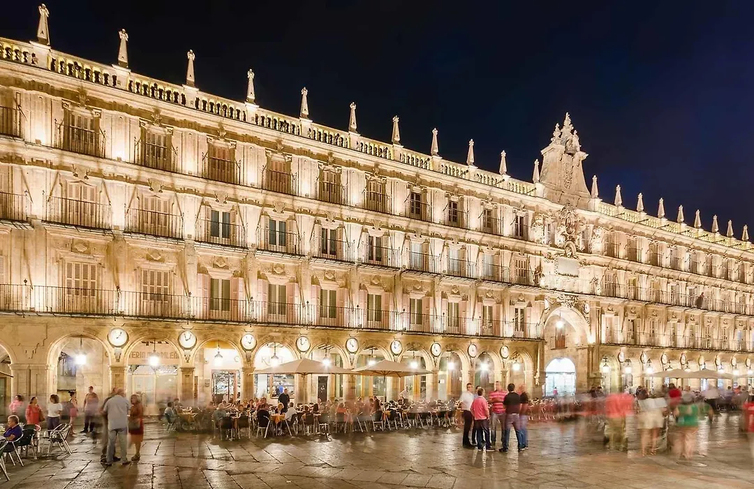 Salamanca Luxury Plaza-1