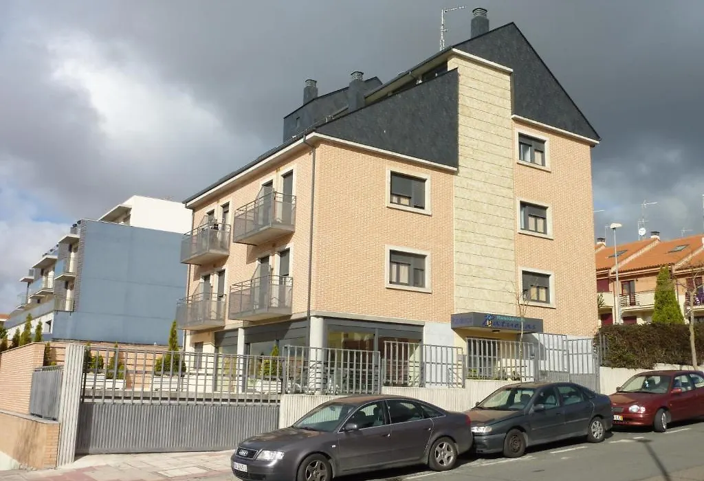 Hostal Residencia Batuecas-1