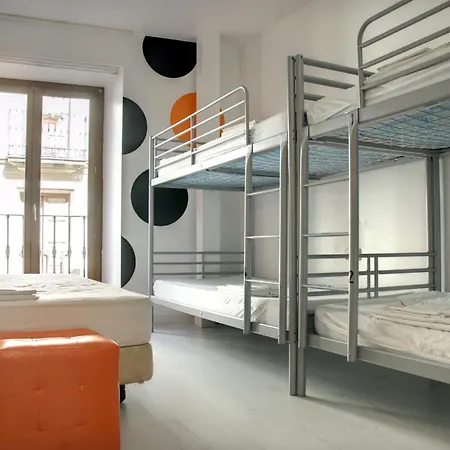 Albergue Revolutum Hostel-3