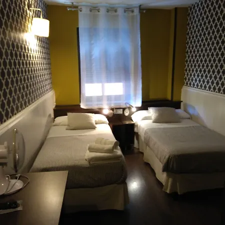 Hostal Gud Salamanca-3
