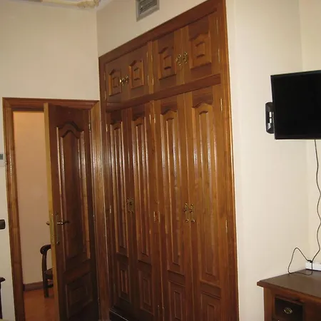Hostal Granada-2
